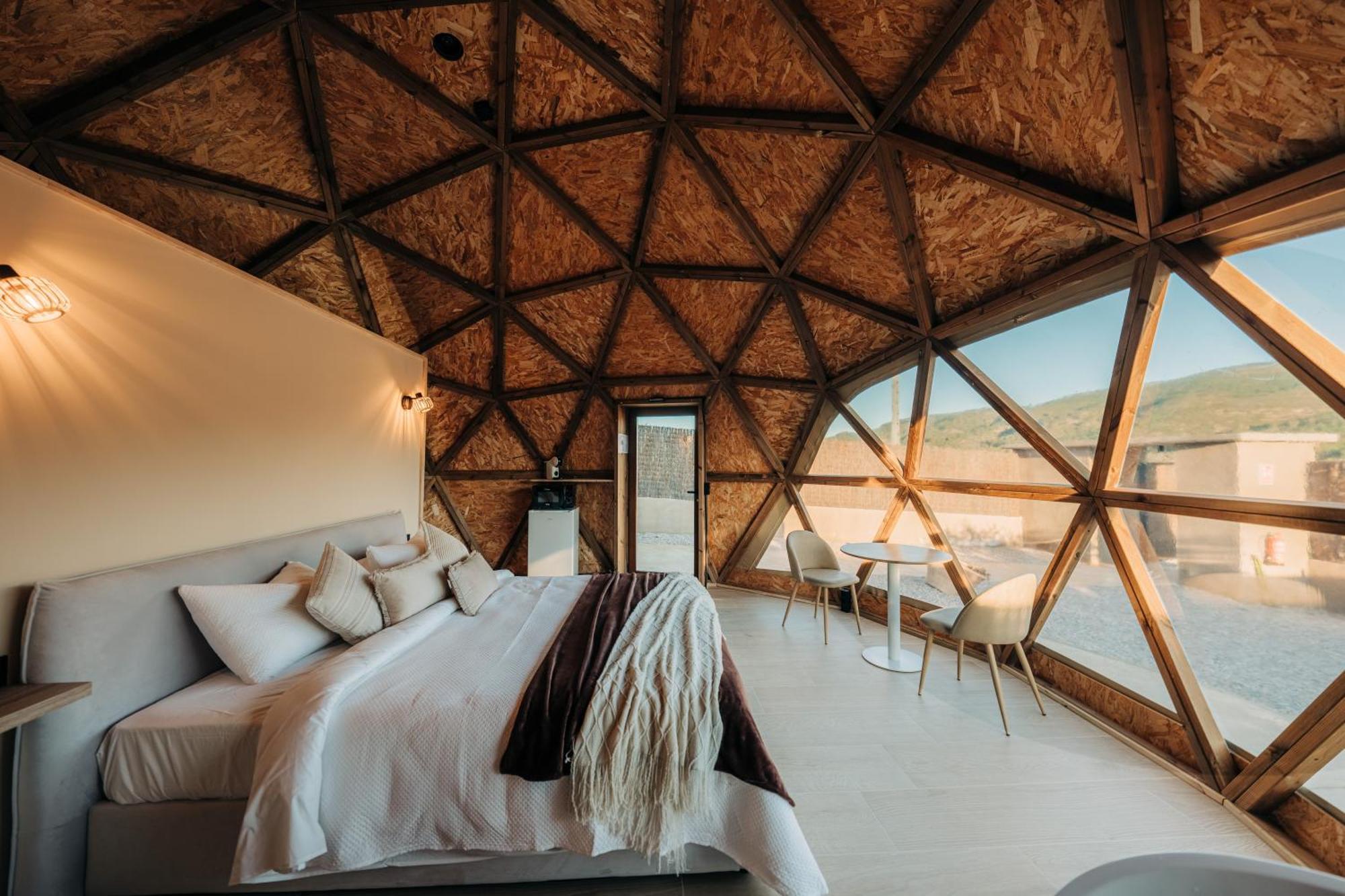 El Moli Glamping Càmping Adzaneta